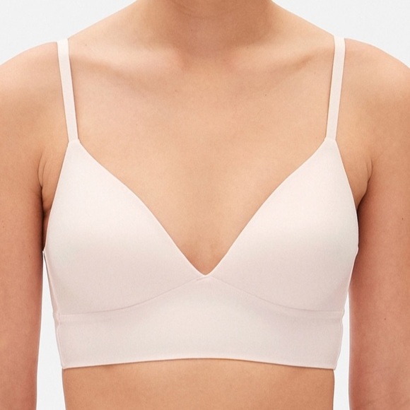 SOLD NWT Danskin Seamless Bras - Picture 3 of 4